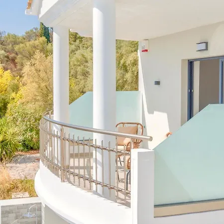 Luxury Agios Dimitrios With Private Pool By Dadovillas נידרי